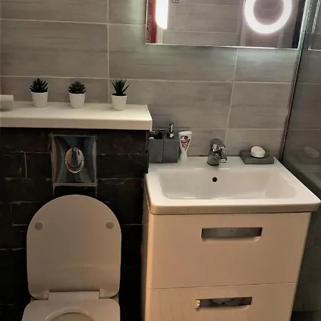 Huge 3 Apartament In City Center! Διαμέρισμα *
