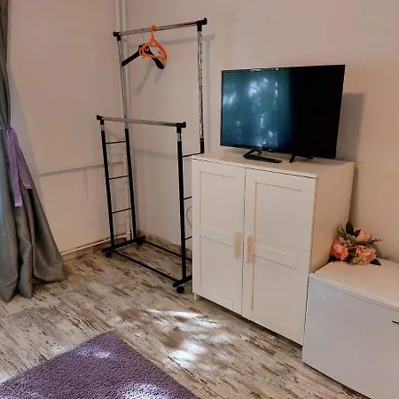 Huge 3 Apartament In City Center! Βουκουρέστι